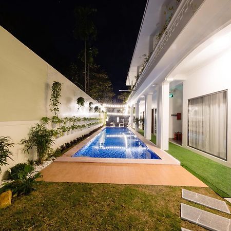 Dkd Trio Hotel Hue Εξωτερικό φωτογραφία