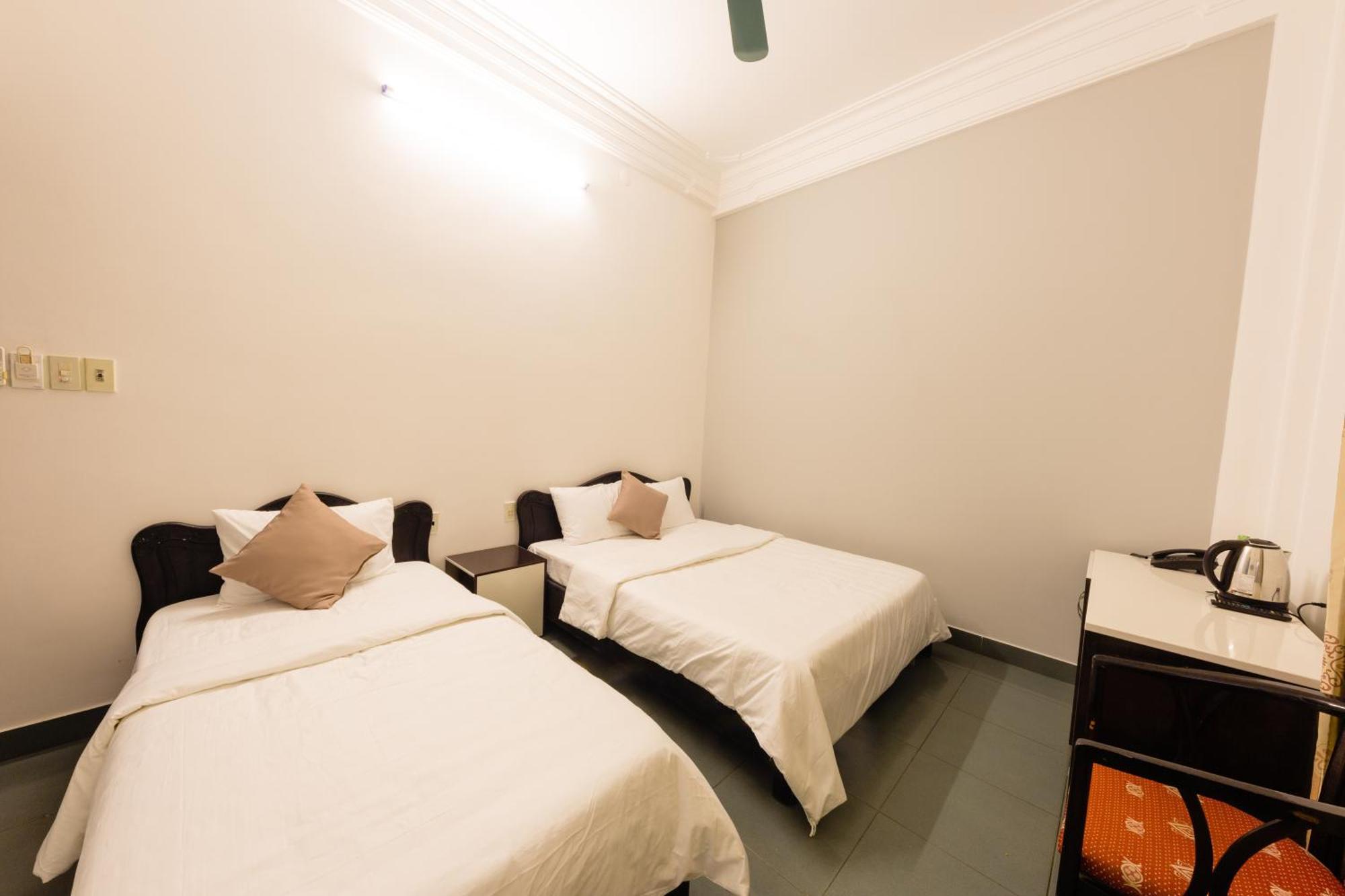 Dkd Trio Hotel Hue Εξωτερικό φωτογραφία
