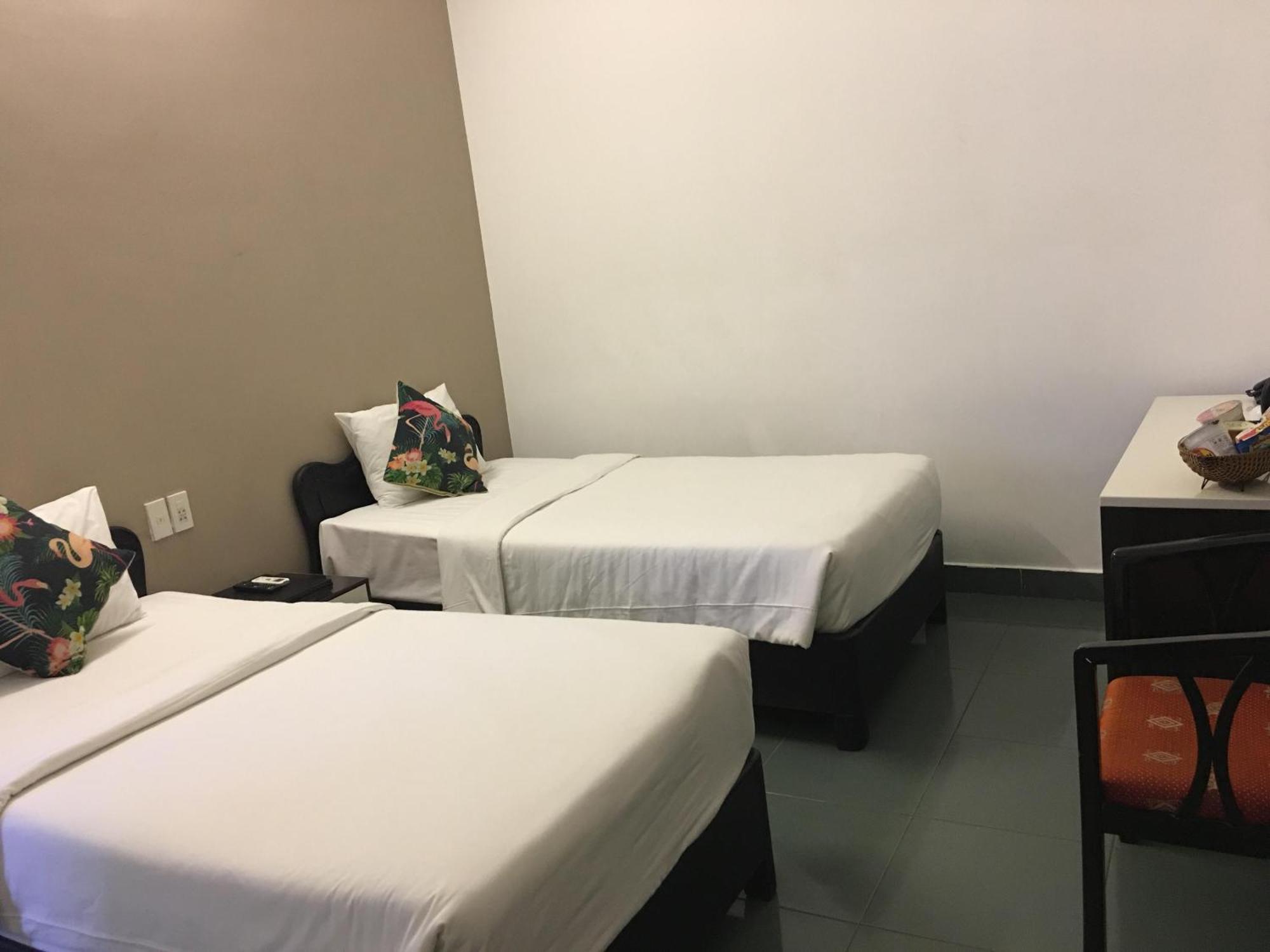 Dkd Trio Hotel Hue Εξωτερικό φωτογραφία